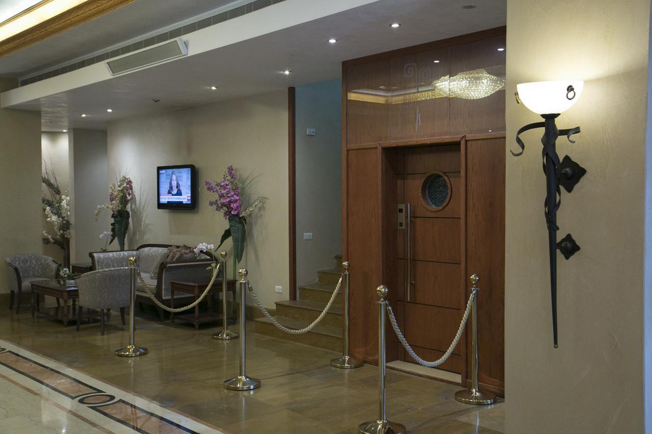 Bzommar Palace Hotel Jounieh Extérieur photo