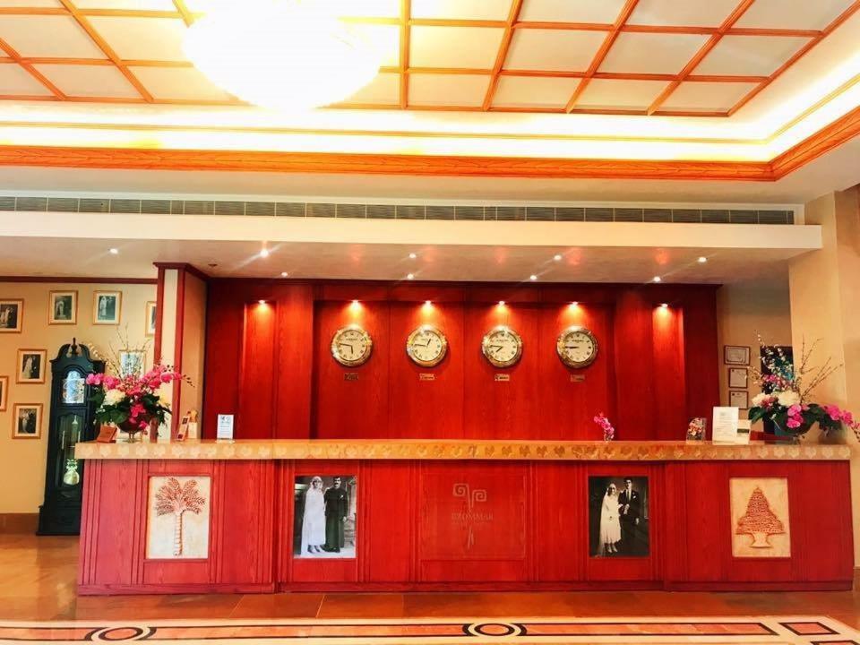 Bzommar Palace Hotel Jounieh Extérieur photo